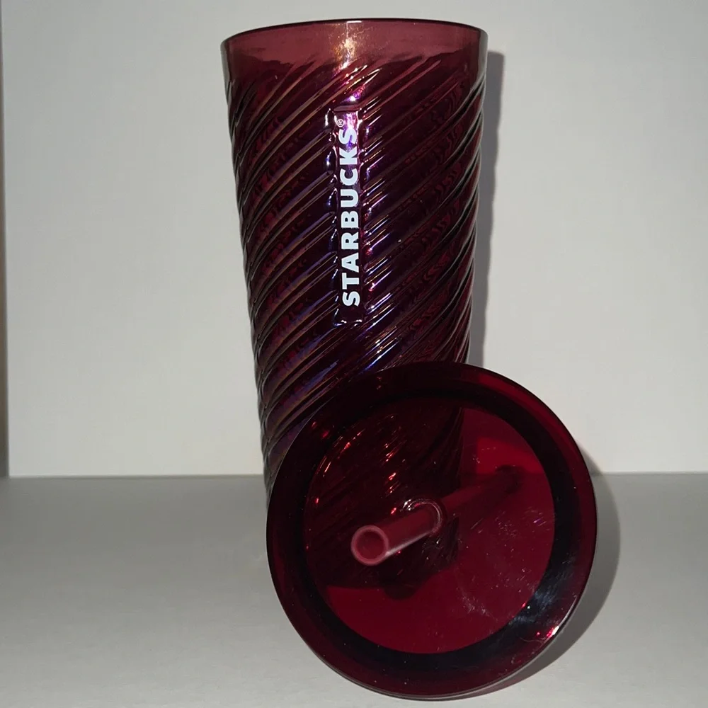 Starbucks 2023 Red Opalescent Twist Glass Tumbler 18oz Cold Cup New With Tags